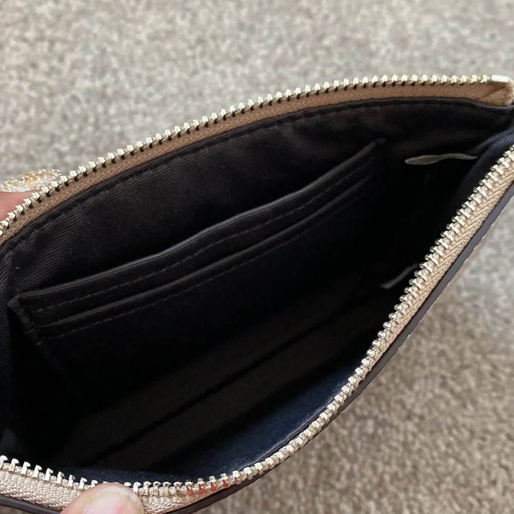 Coach - Boxed Wristlet - Silver/Platinum - NEW - Picture 4 of 7